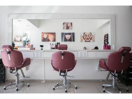 fonds de commerce coiffure 91 m²