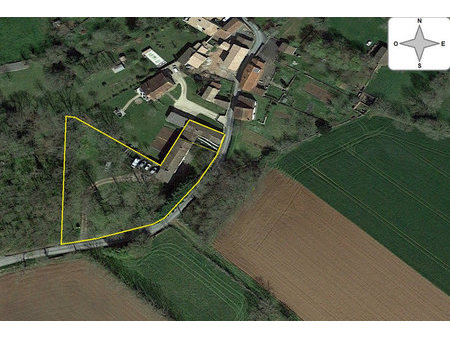 ensemble immobilier en lisière de hameau  longère 170 m² et logement indépendant 87 m² sur