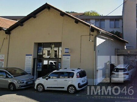 grand local commercial proche centre ville