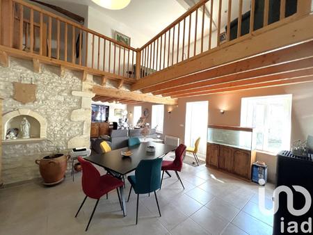 vente maison à saint-aubin-de-blaye (33820) : à vendre / 172m² saint-aubin-de-blaye