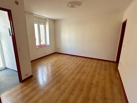 bel appartement f3 à louer