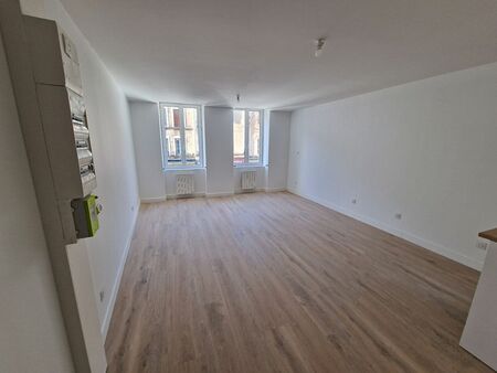 studio 1 pièce 24 m²