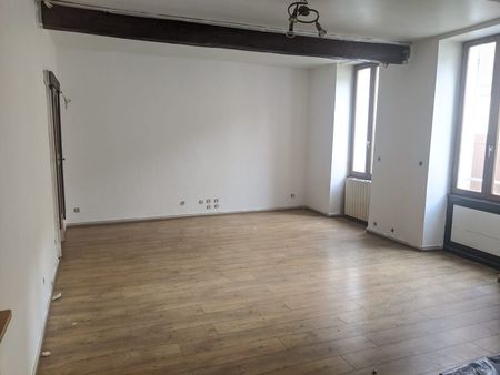 location appartement t2 de 70m2