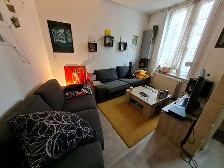 appartement 1 pièce 12 m²