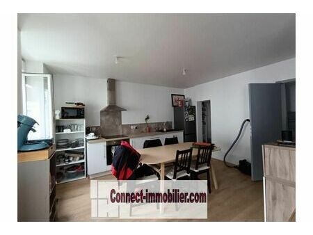 immeuble 10 pièces 240 m²