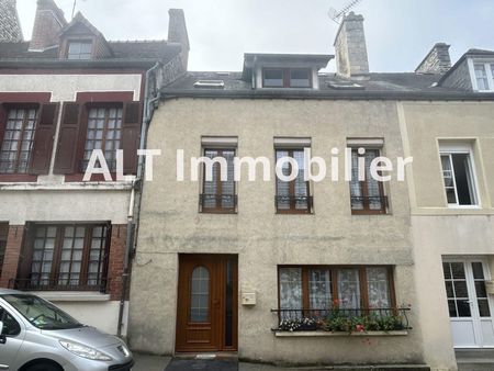 propriété 7 pièces 150 m²