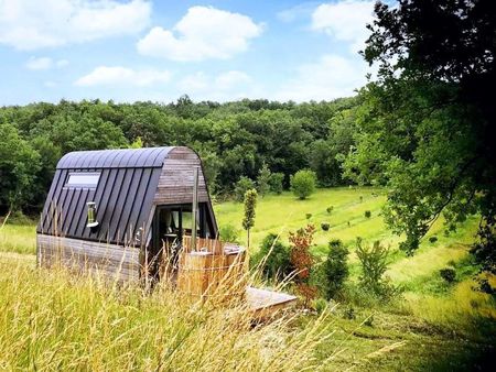 tiny house autonome avec bain nordique