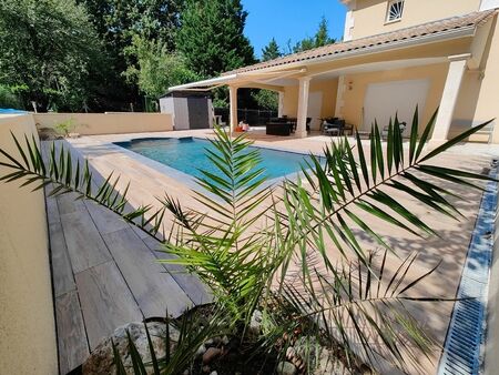 villa familiale 200m2 avec piscine