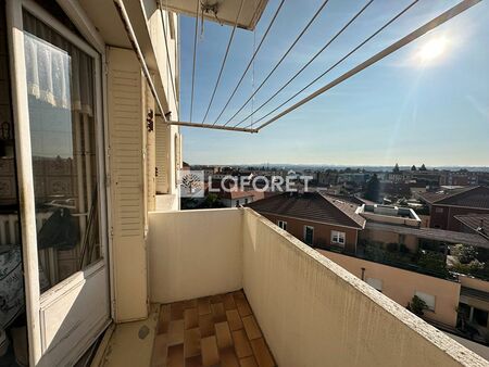 appartement 3 pièces 82 m²