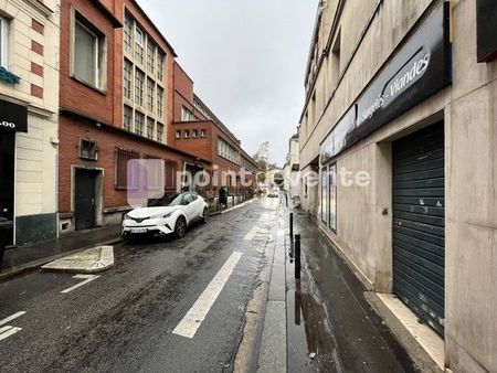 commerce beauté/coiffure 65 m²