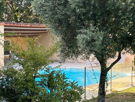 maison familiale dans un hameau à 5 minutes du bourg de carquefou