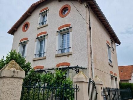 maison 200 m² le puy en velay