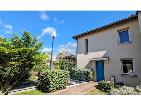 villa 4 pièces 84 m²