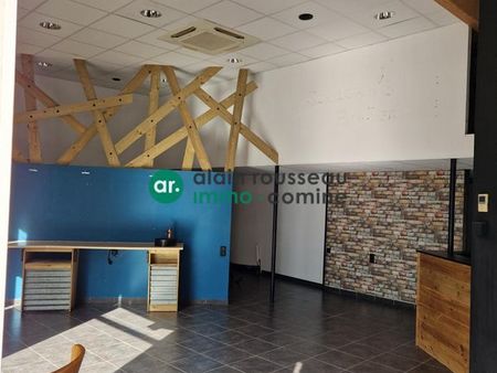 local commercial 108 m² cholet