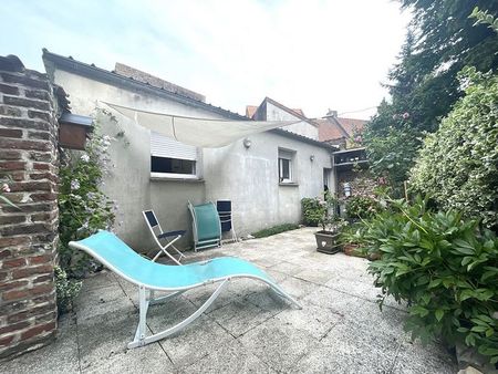 immeuble 2 pièces 236 m²