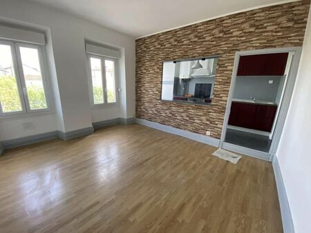 immeuble 8 pièces 178 m²