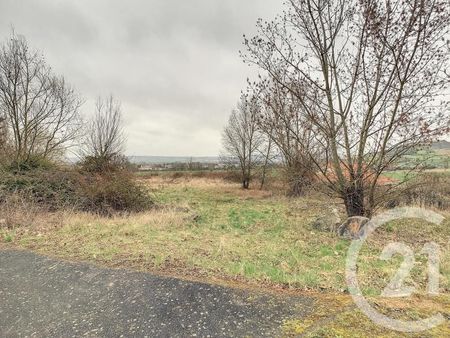 terrain 1 600 m² combronde