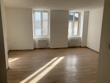 immeuble 120 m² saint junien