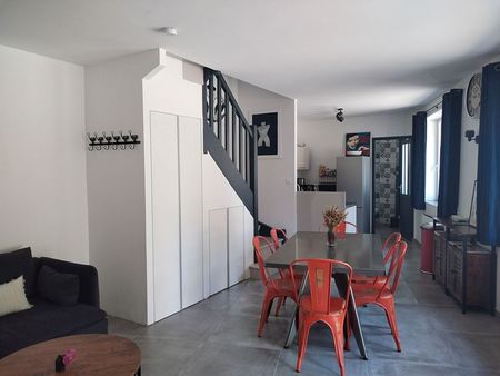 maison 3 pièces 65 m²