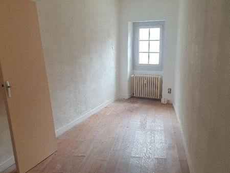 studio 17 m² lons le saunier rue du commerce à rénover