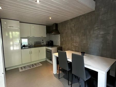 maisonette meublée independante de 36m2 entre annecy et genève avec terrasse privée et par