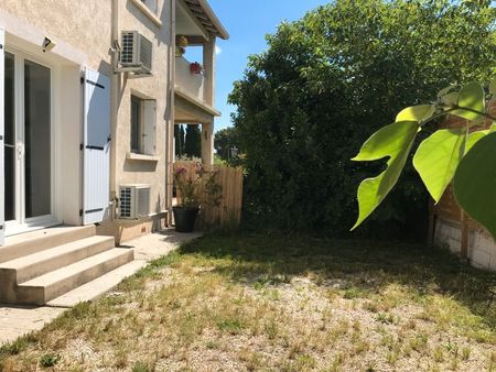 grand appartement avec jardin