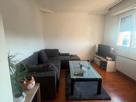 appartement f3/4 avec cave parking et garage