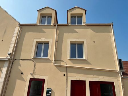 chambre à louer au mois