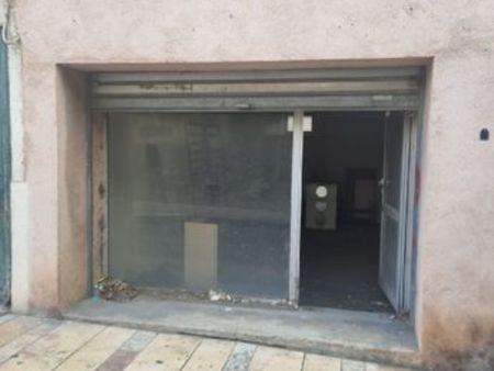 local 30 m2 bordure st mathieu perpignan