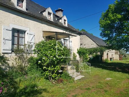 ferme 6 pièces 85 m²