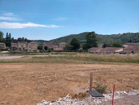 terrain 401 m² anneyron