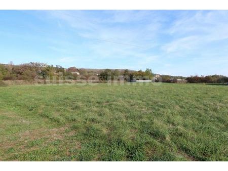 terrain 2 562 m² marchaux