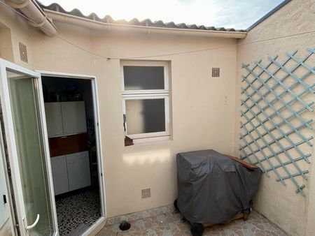 petite maison avec travaux  gare  les sables d'olonne