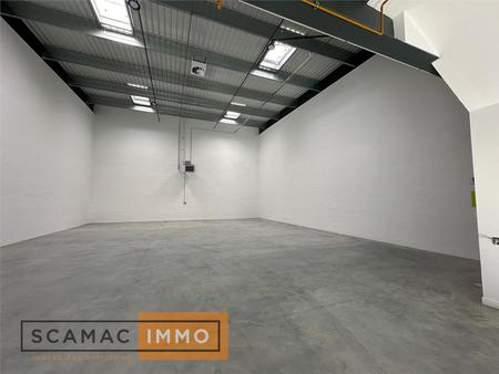 location d'entrepôt de 816 m² à corbeil-essonnes - 91100