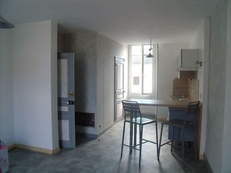 appartement t1 proche centre ville  lycées  fac