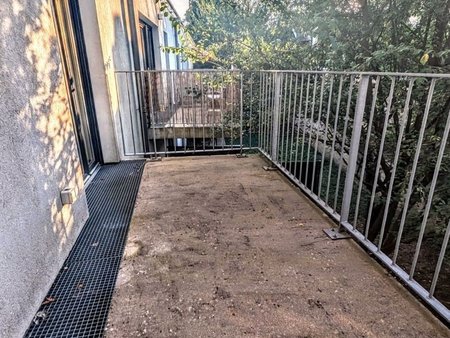 location appartement 2 pièces de 53 m² à nancy (54000)