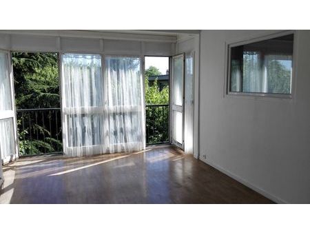 2 pièces 48 m2 a velizy