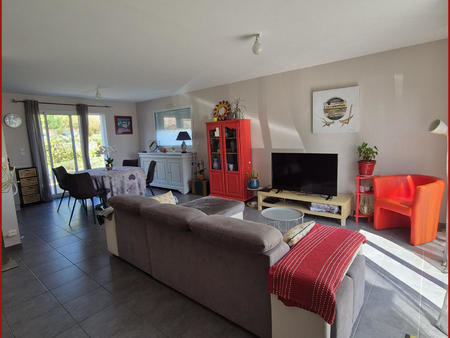 vente maison à saint-aubin-du-cormier (35140) : à vendre / 108m² saint-aubin-du-cormier