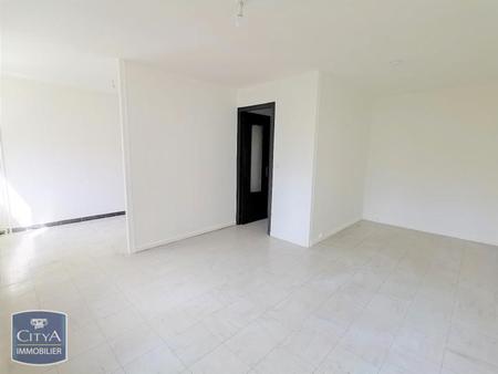 location appartement laon (02000) 1 pièce 31.64m²  440€