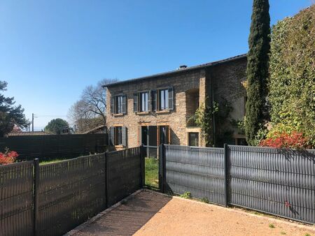 maison de 213 m2 avec 5 chambres  jardin et cour intérieure saint cyr au mont d'or