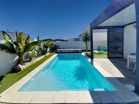 villa de plain-pied avec piscine au nouveau quartier de sérignan