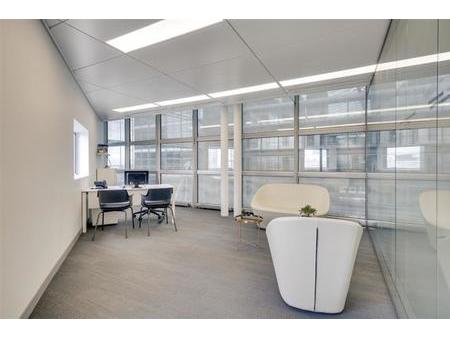 location bureau puteaux 2 589 m²