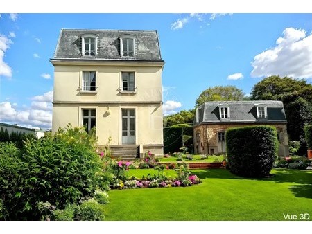 maison de luxe à vendre dans le quartier chantiers-prochefontaine