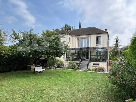 maison de luxe à vendre dans le quartier grenouillère-marnois-rive de marne