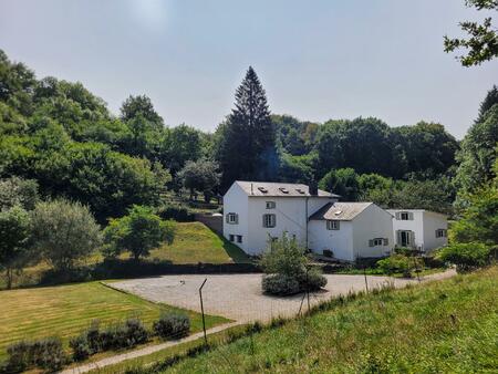 moulin en pierre sur 5.8 hectares entièrement restauré