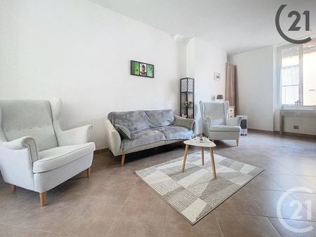 appartement f3 à louer - 3 pièces - 74 m2 - sens - 89 - bourgogne