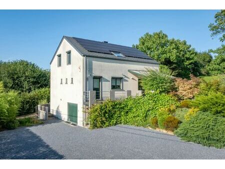 belle maison 4 façades à houdrigny sur un terrain de 26 ares