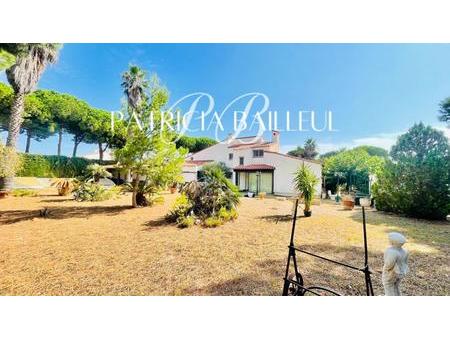 villa canet en roussillon 5 pièce(s) 200 m2 piscine  terrain 1350 m2