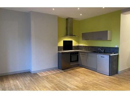 location appartement 3 pièces 50 m² saint-yrieix-la-perche (87500)