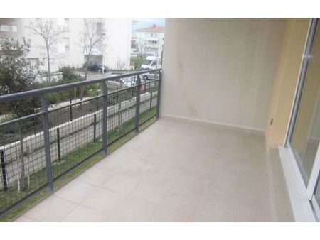 vente appartement 3 pièces 55 m² miramas (13140)